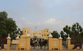 Roop Niwas Kothi, Near Mandawa